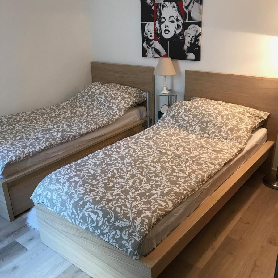 Lg Cosy Apartment Корнойбург Екстериор снимка